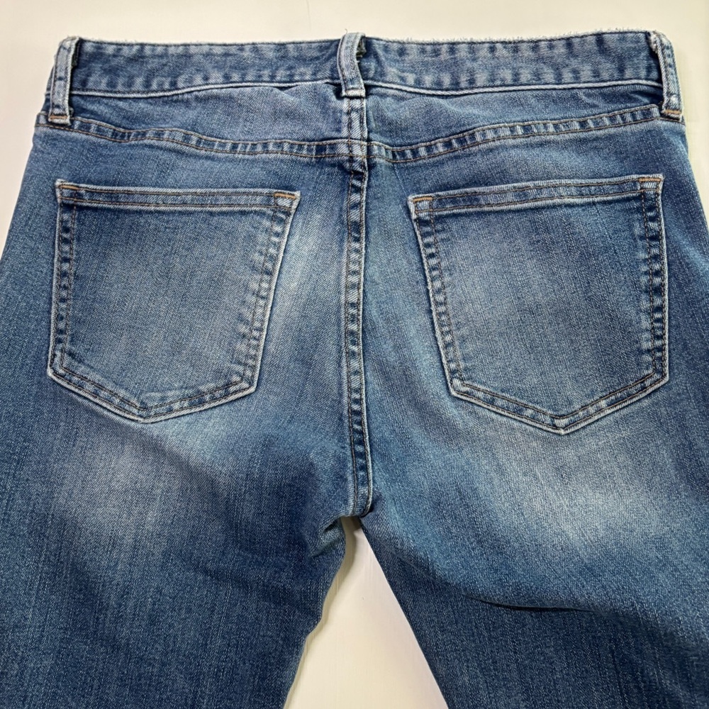 Gap 1969 Women’s Size 27 Regular Bootcut Jeans Medium Wash Stretch Denim Classic - Picture 4 of 14